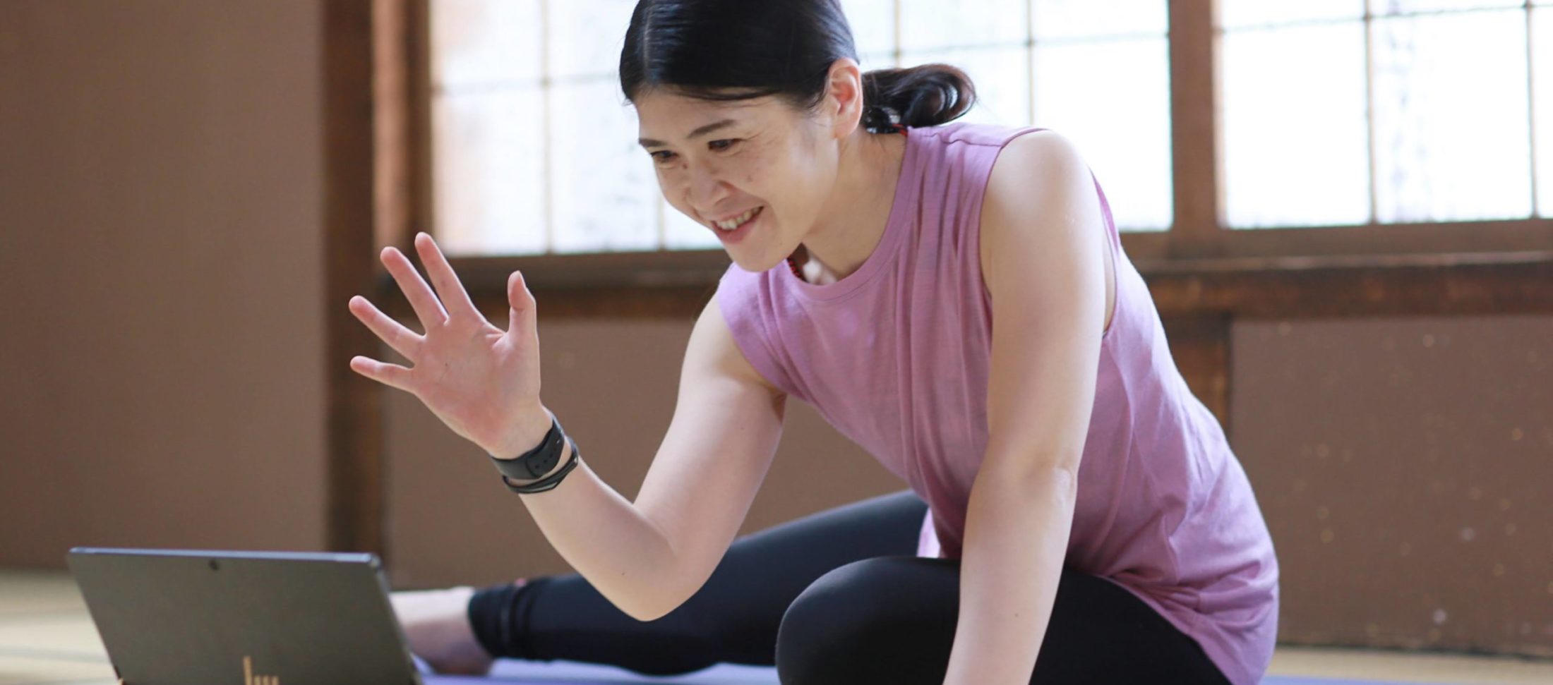 世界観 ヨガコンサルタントnaoko 親ヨガ専門 子連れヨガ 親子ヨガ マタニティヨガ 産後ヨガ ママヨガ専門 ヨガと絵本のじかん本部annfeel札幌 総合サイト